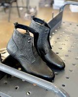 Boots CB Shark